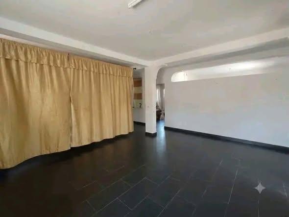 Maison 800 m² à vendre — Ambohitsoa - photo 3