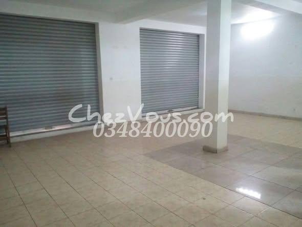 Local commercial 150 m² à louer — Ankadimbahoaka - photo 1