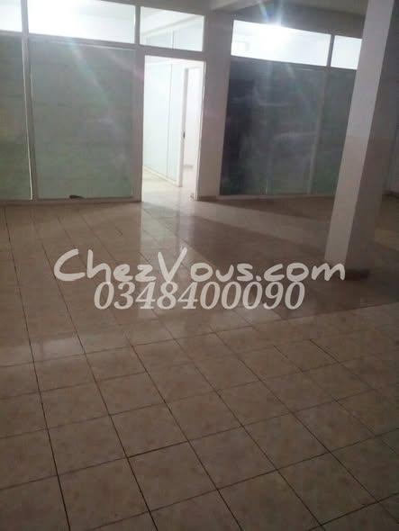 Local commercial 150 m² à louer — Ankadimbahoaka - photo 3