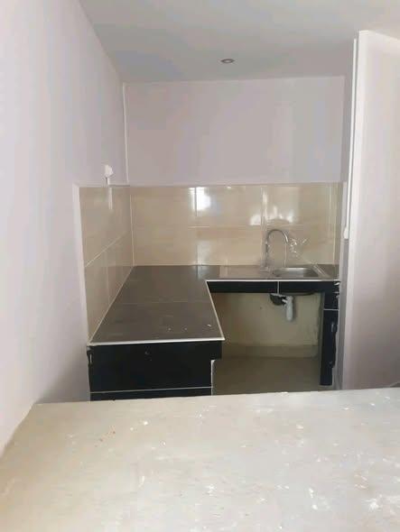 Appartement 2 ch. à louer — Soavimbahoaka - photo 2