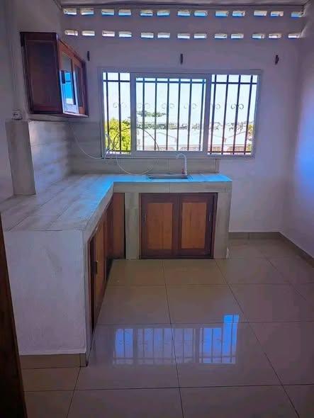 Appartement 2 ch. à louer — Mahajanga - photo 4
