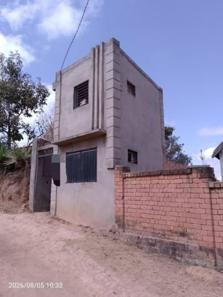 Maison à vendre — Ambohidrapeto - photo 1