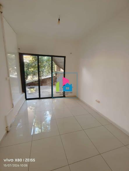 Appartement 1 ch. à louer — Ivandry - photo 2