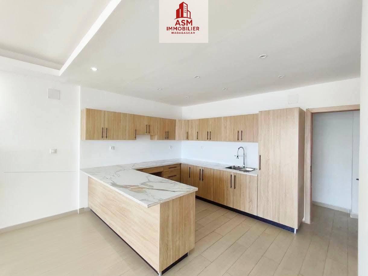 Appartement T4 de standing — Marais Masay, Antananarivo - photo 3
