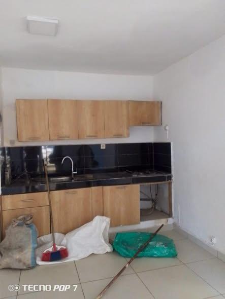 Appartement 2 ch. à vendre — Ambohipo - photo 3