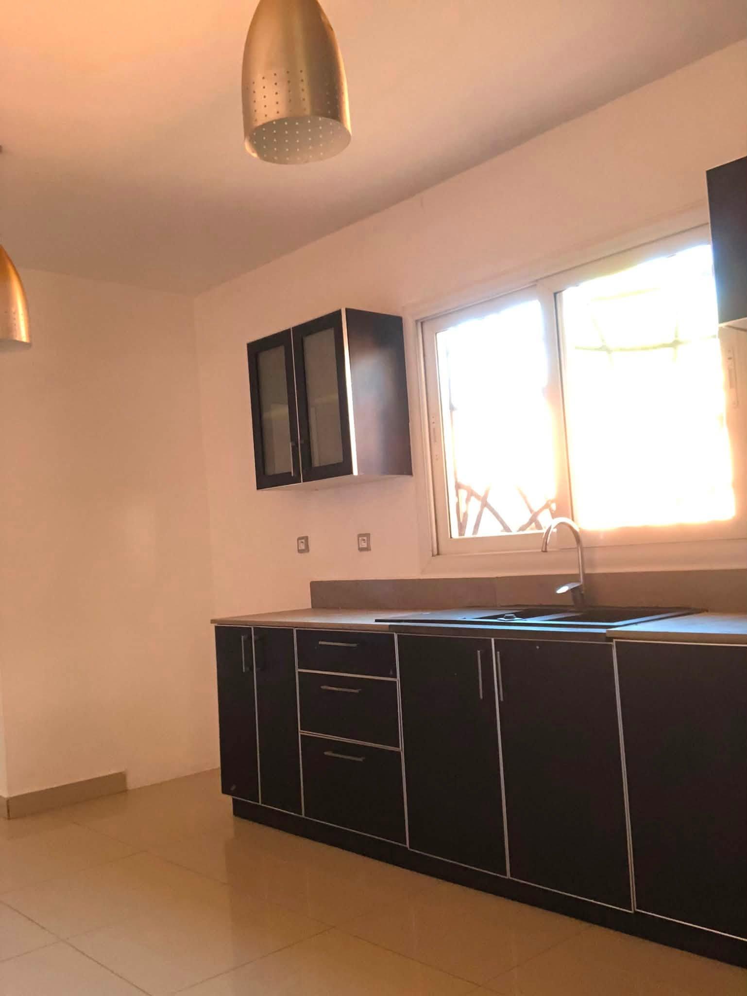 Location · Maison · Ambatobe, Antananarivo - photo 7