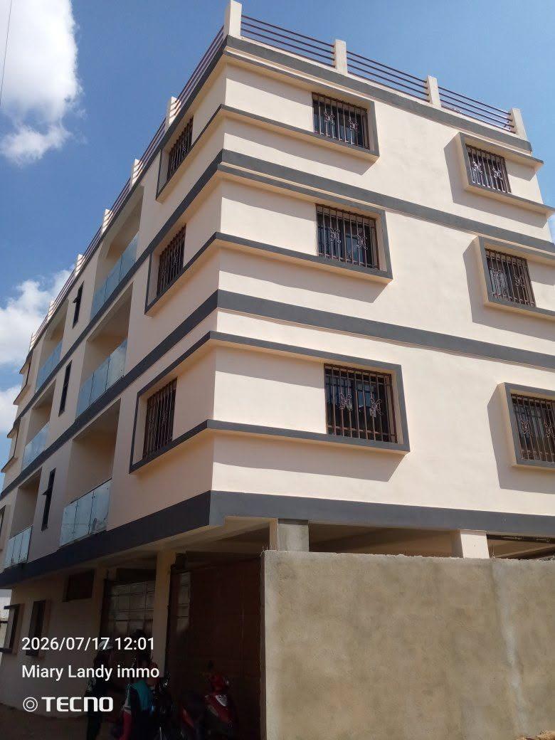 Location · Trano Ahofa · Besarety, Antananarivo - photo 1