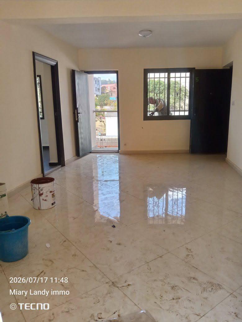 Location · Trano Ahofa · Besarety, Antananarivo - photo 4
