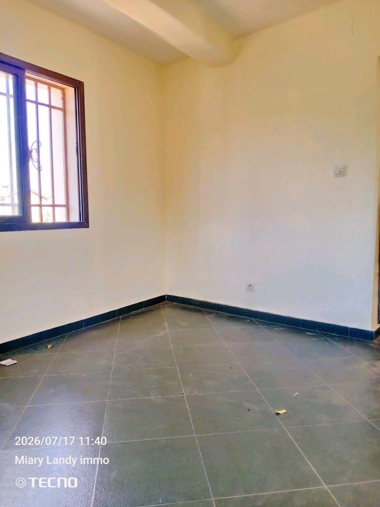 Location · Trano Ahofa · Besarety, Antananarivo - photo 6