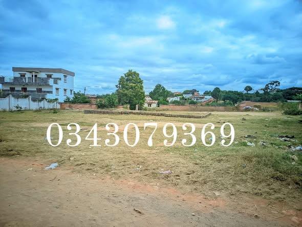 Vente · Terrain · Anjomakely Ivato, Antananarivo - photo 1