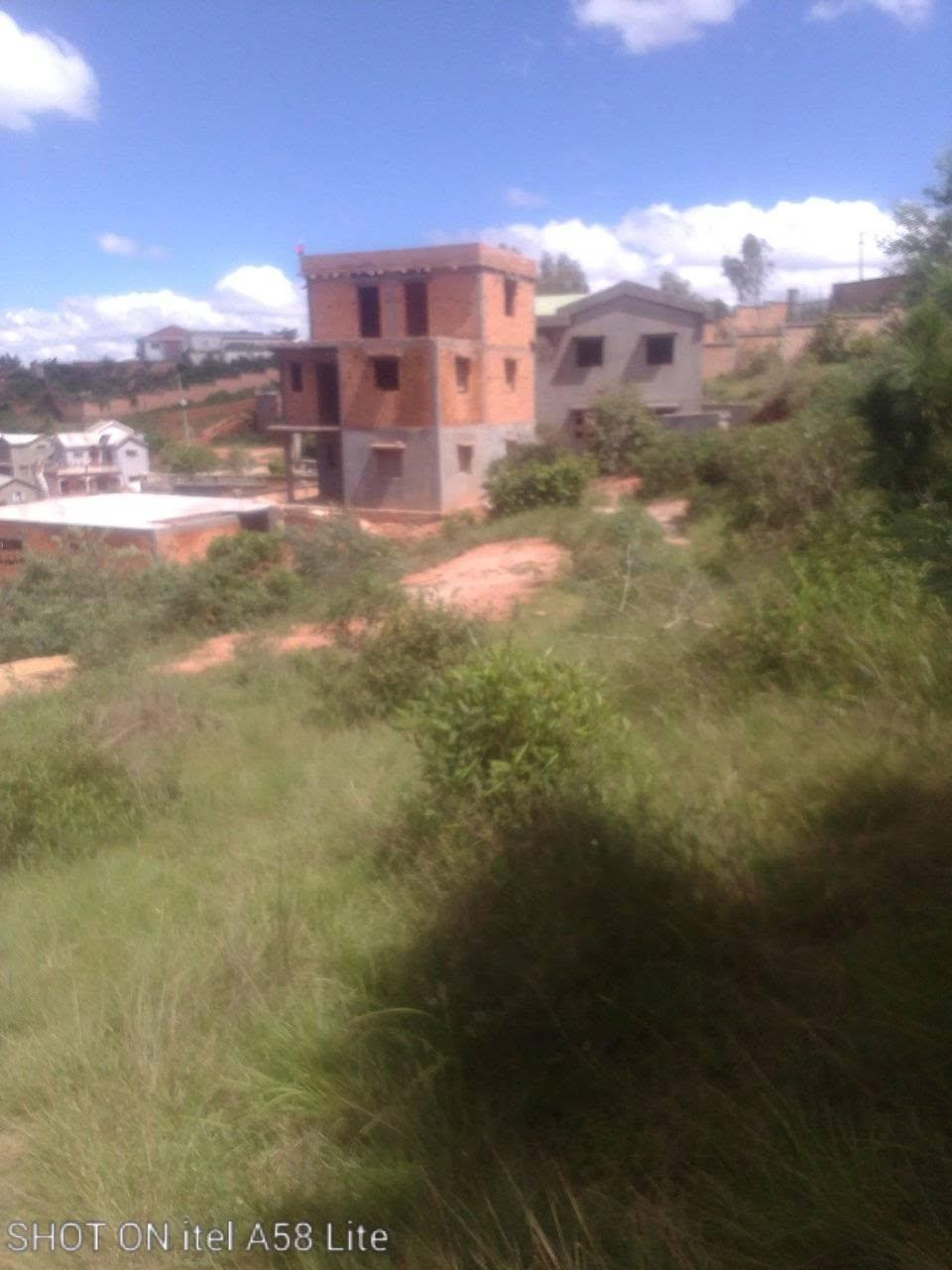 Vente · Terrain · Ivato Ambatolona, Antananarivo - photo 3
