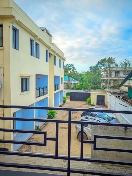 Appartement à louer — Toamasina - photo 1