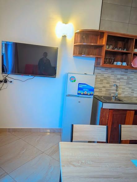 Appartement à louer — Toamasina - photo 4