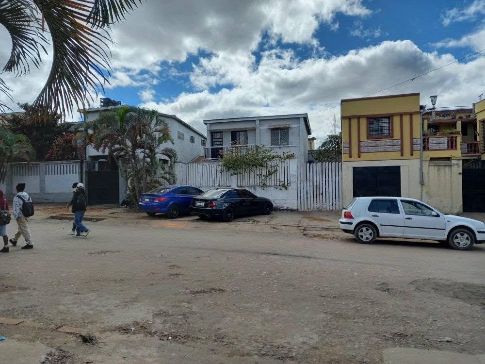 Location · Maison · Itaosy Cité, Antananarivo - photo 4