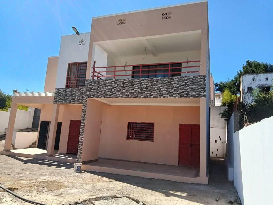 Vente · Villa neuve · Imerimanjaka, Antananarivo - photo 3