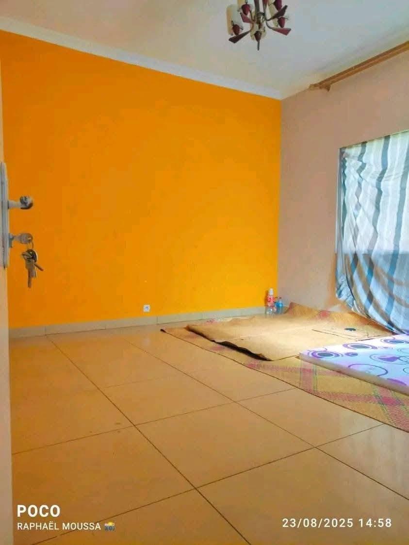 Location · Maison · Ankadindratombo, Antananarivo - photo 8
