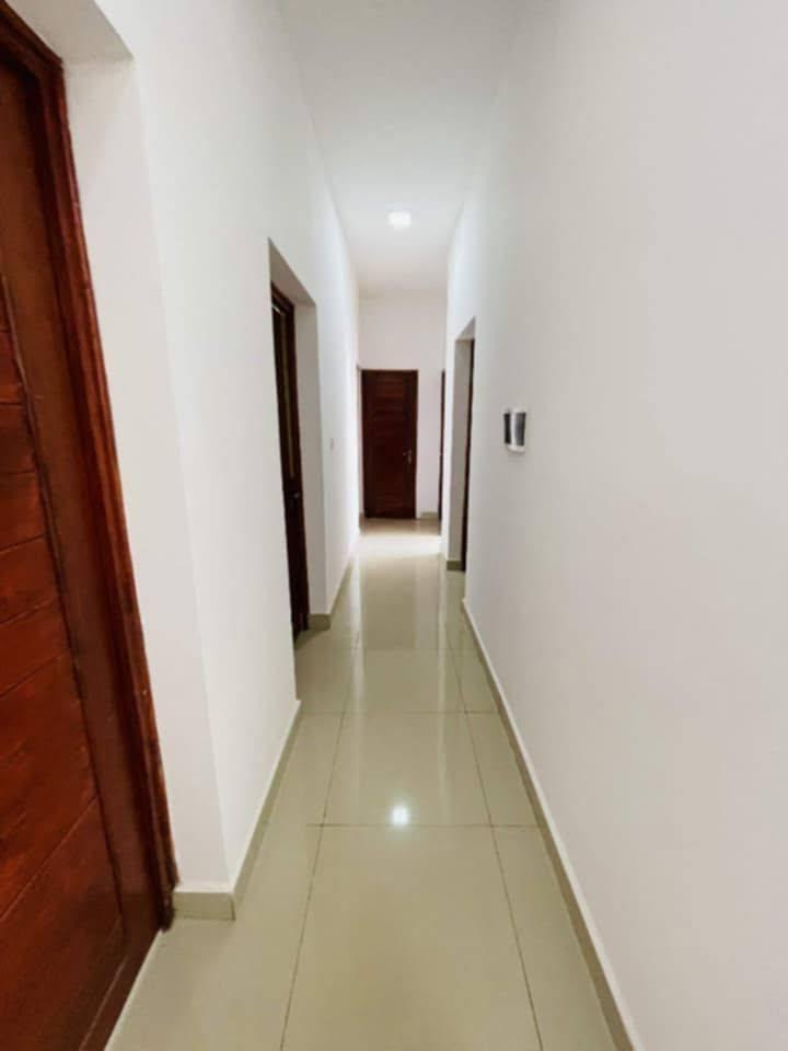 Appartement T5 standing 4 chambres — Ampasapito, Antananarivo - photo 2
