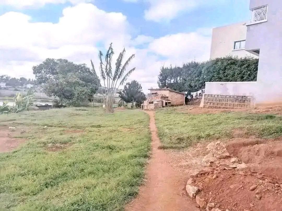 Maison inachevée sur 1 200 m² titré — Ifarihy Bypass, Antananarivo - photo 8