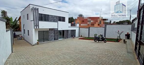 Appartement 2 ch. à louer — Ambohibao - photo 2