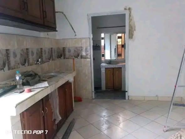 Appartement 2 ch. à louer — Tsaralalana - photo 2