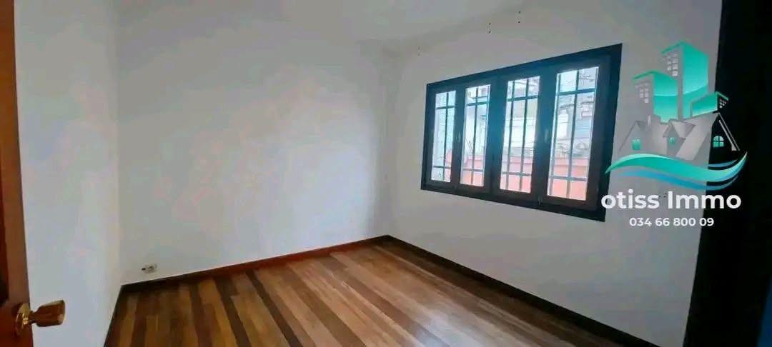 Location · Trano Ahofa · Analamahitsy, Antananarivo - photo 3