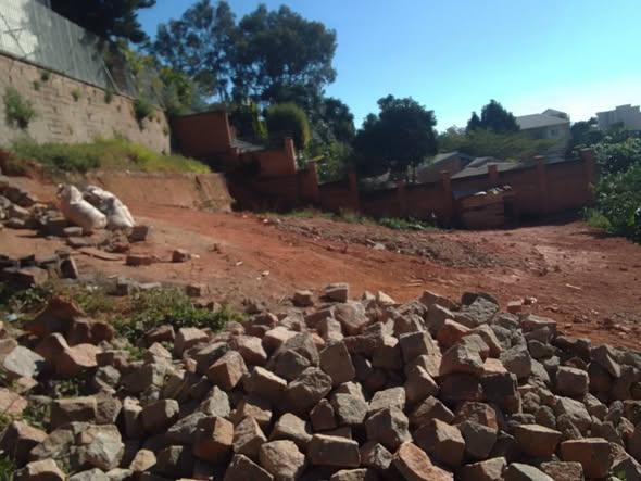 Terrain 800 m² à vendre — Andrainarivo - photo 3