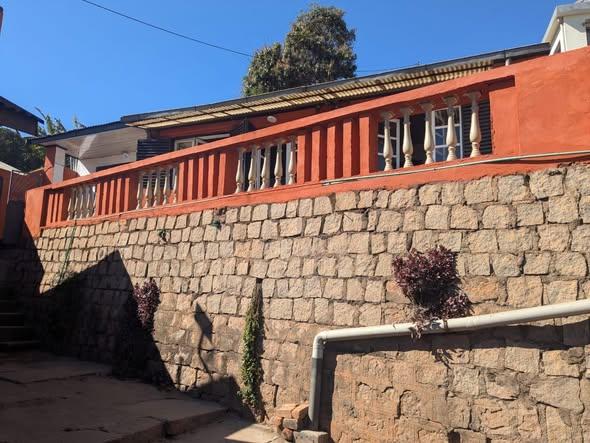 Maison 3 ch. à louer — Nanisana - photo 1
