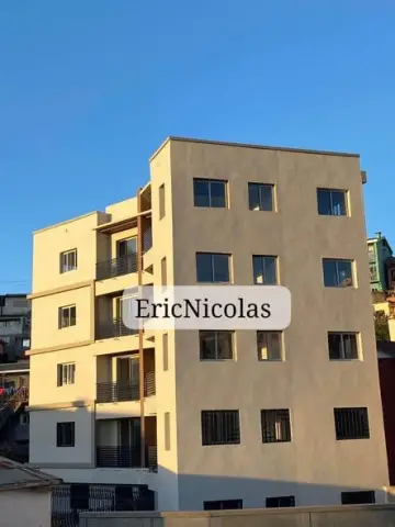 Appartement 2 ch. à louer — Analamahitsy — 650 000 Ar | Fonenako