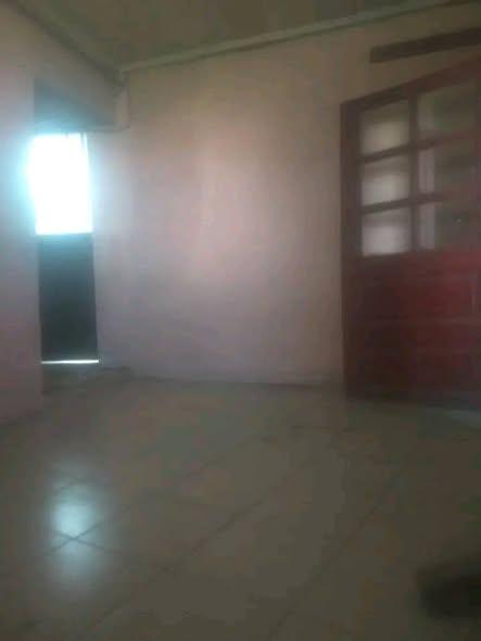 Trano Ahofa à louer — Ambohitsoa - photo 4