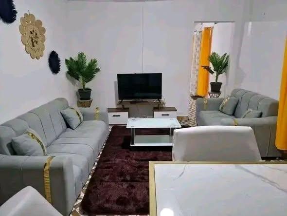 Maison 2 ch. à louer — Toamasina - photo 2