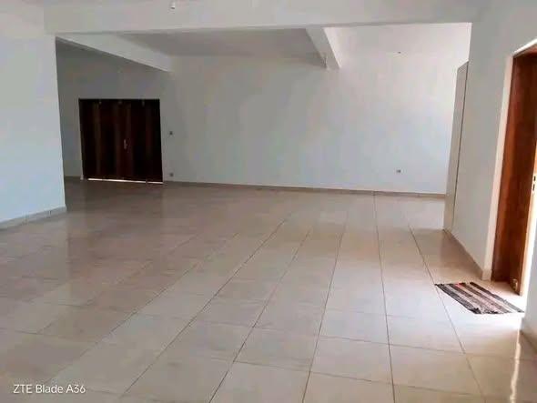 Appartement 3 ch. à louer — Ambohimangakely - photo 4