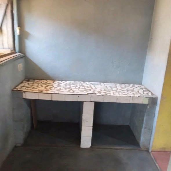 Trano Ahofa 1 ch. à louer — Andavamamba - photo 3