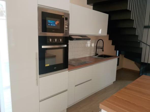 Appartement 4 ch. à louer — Amboditsiry - photo 2
