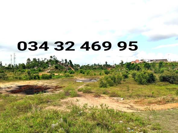 Entrepôt à vendre — Toamasina - photo 2