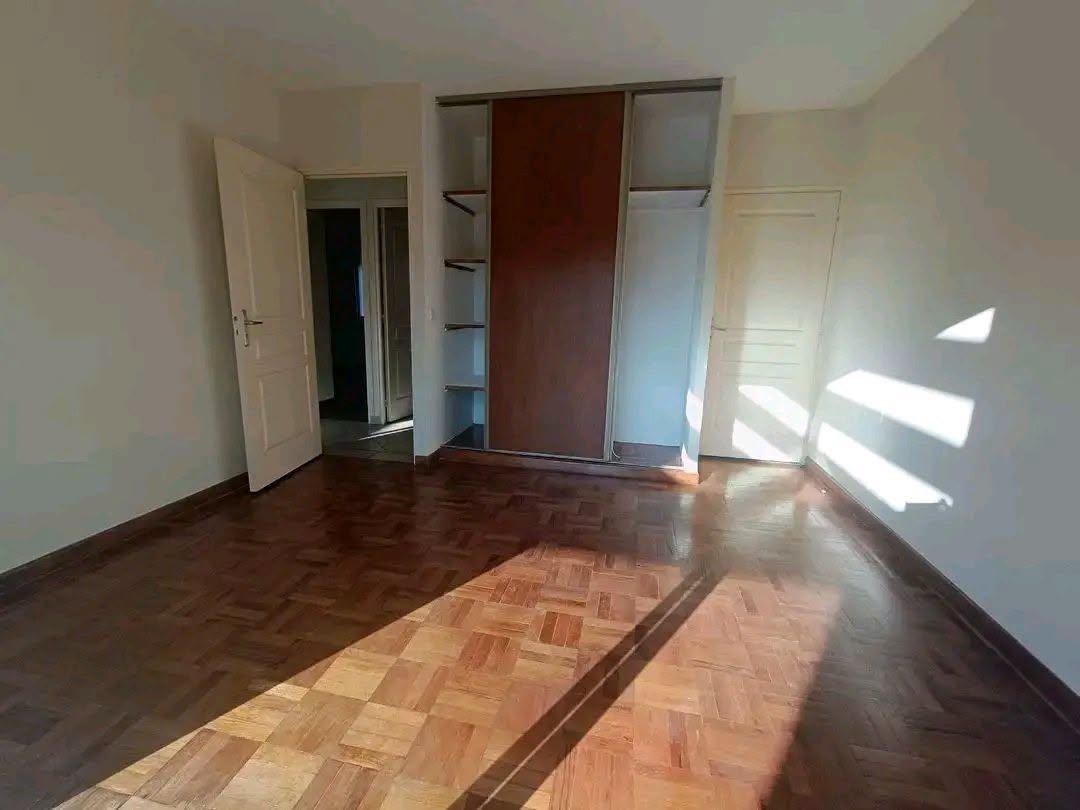 Location · Villa avec piscine · Ambatobe, Antananarivo - photo 1