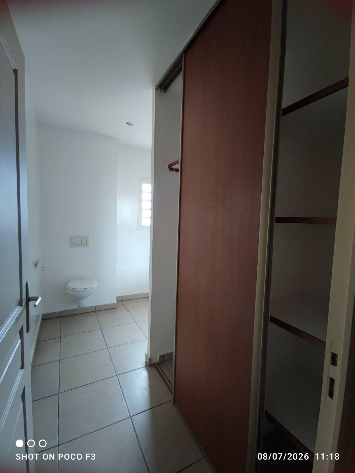 Location · Villa avec piscine · Ambatobe, Antananarivo - photo 8