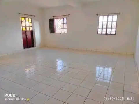 Maison partagée 1 ch. à louer Androndra — 550 000 Ar | Fonenako