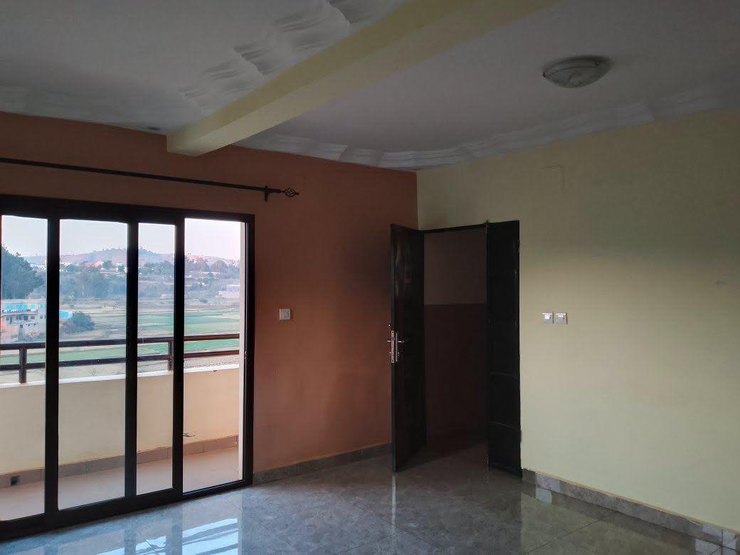 Location · Trano Ahofa (vue panoramique) · Ambohimangakely, Antananarivo - photo 4