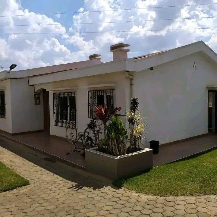 Location · Maison entière (3 chambres) · Alasora, Antananarivo - photo 1