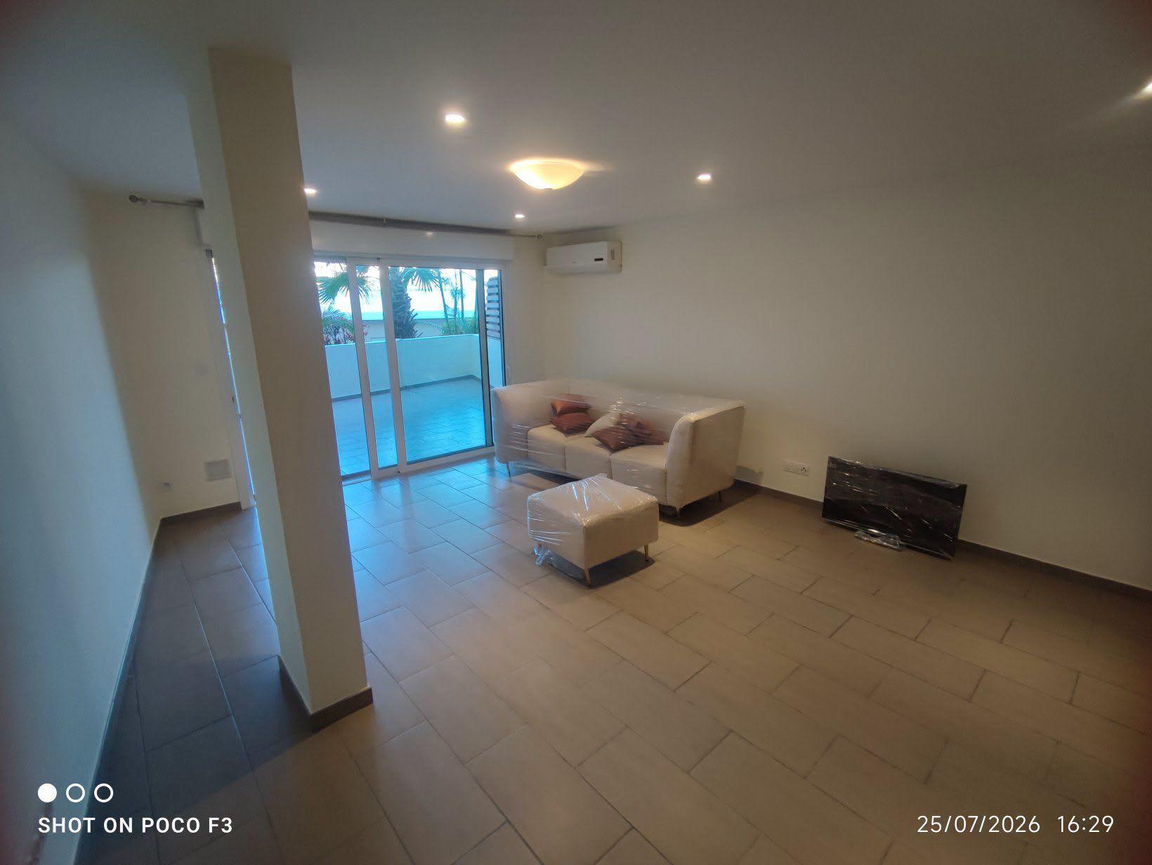 Location · Appartement T3 avec piscine · Ambatobe, Antananarivo - photo 3