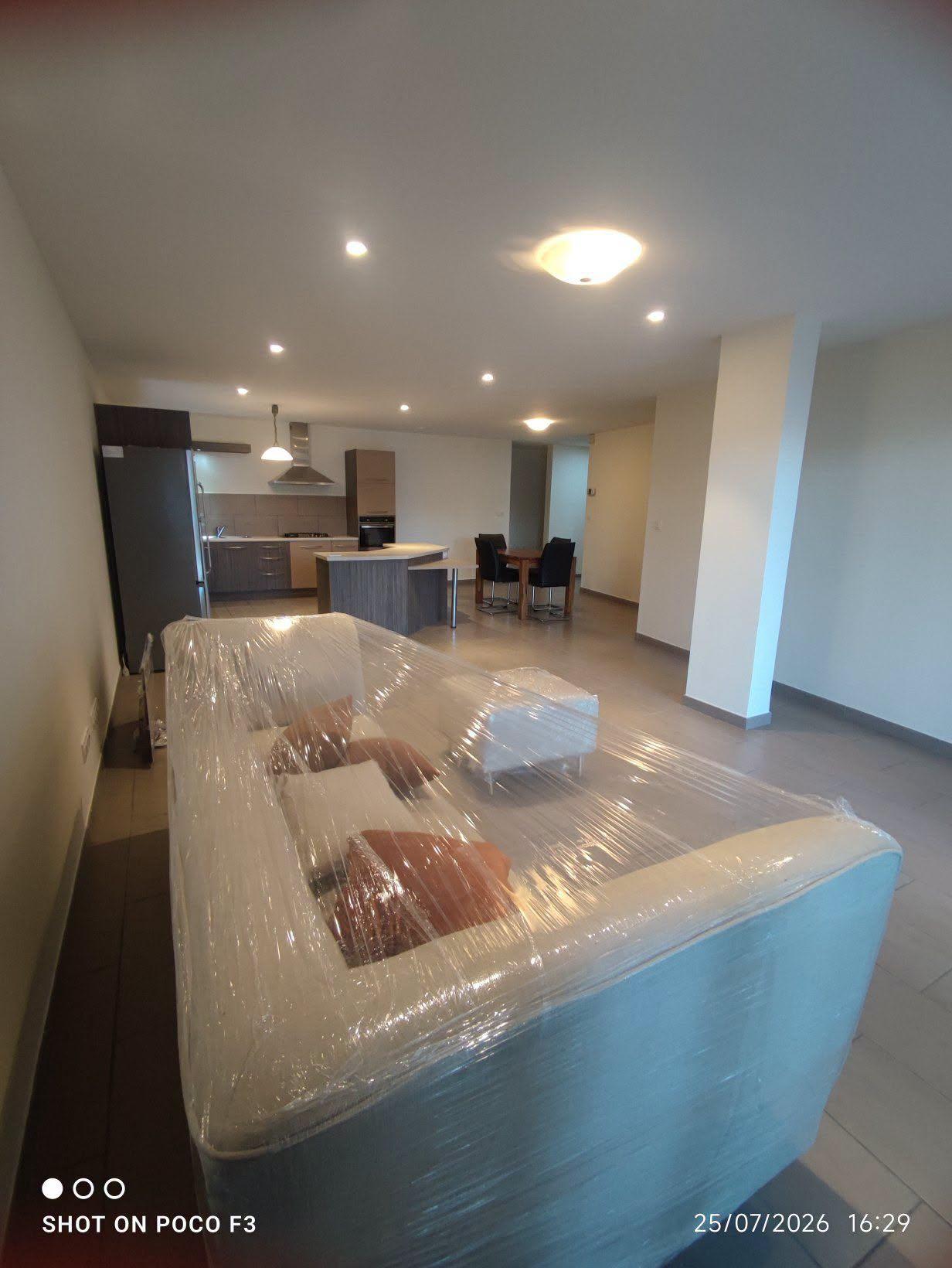 Location · Appartement T3 avec piscine · Ambatobe, Antananarivo - photo 7