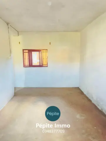 Maison partagée 1 ch. à louer By Pass — 200 000 Ar | Fonenako