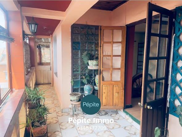 Location · Appartement duplex · Andoharanofotsy, Antananarivo - photo 1