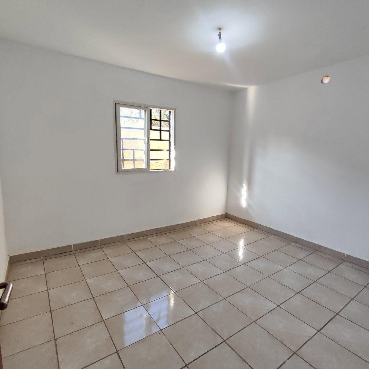 Location · Villa basse avec jardin · Amboanjobe (RN7), Antananarivo - photo 6