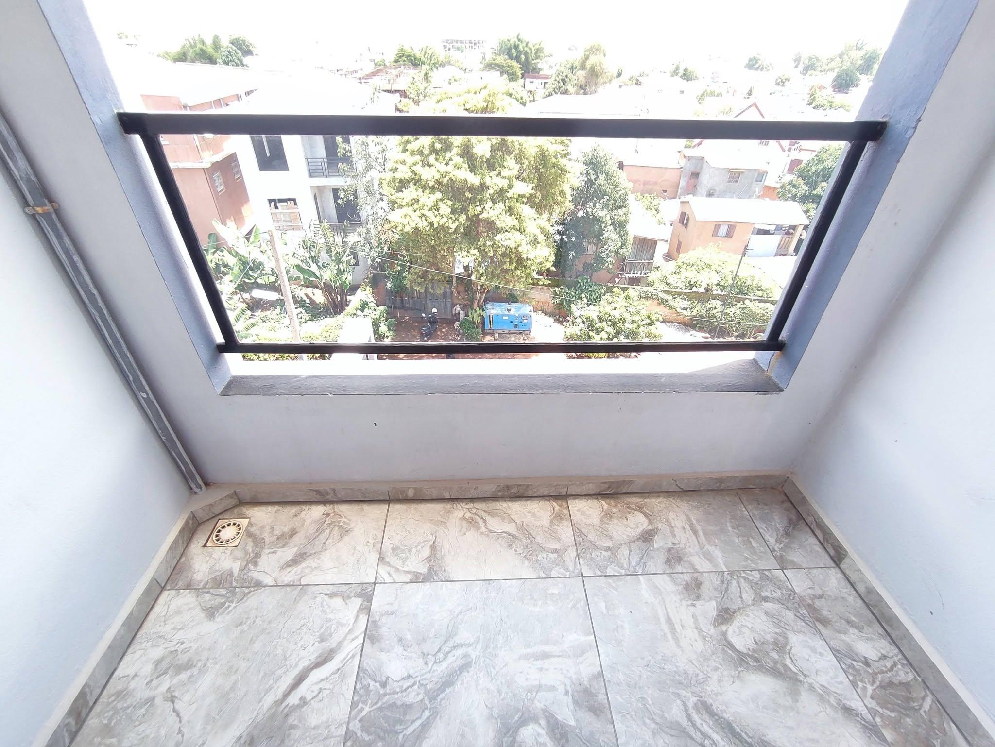 Vente · Appartement neuf 103 m² · Mandrosoa Ivato, Antananarivo - photo 3