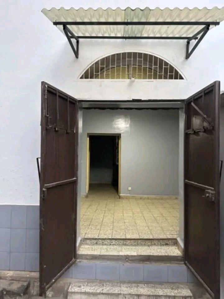 Location · Appartement 2 chambres (RDC) · Ampahibe, Antananarivo - photo 3