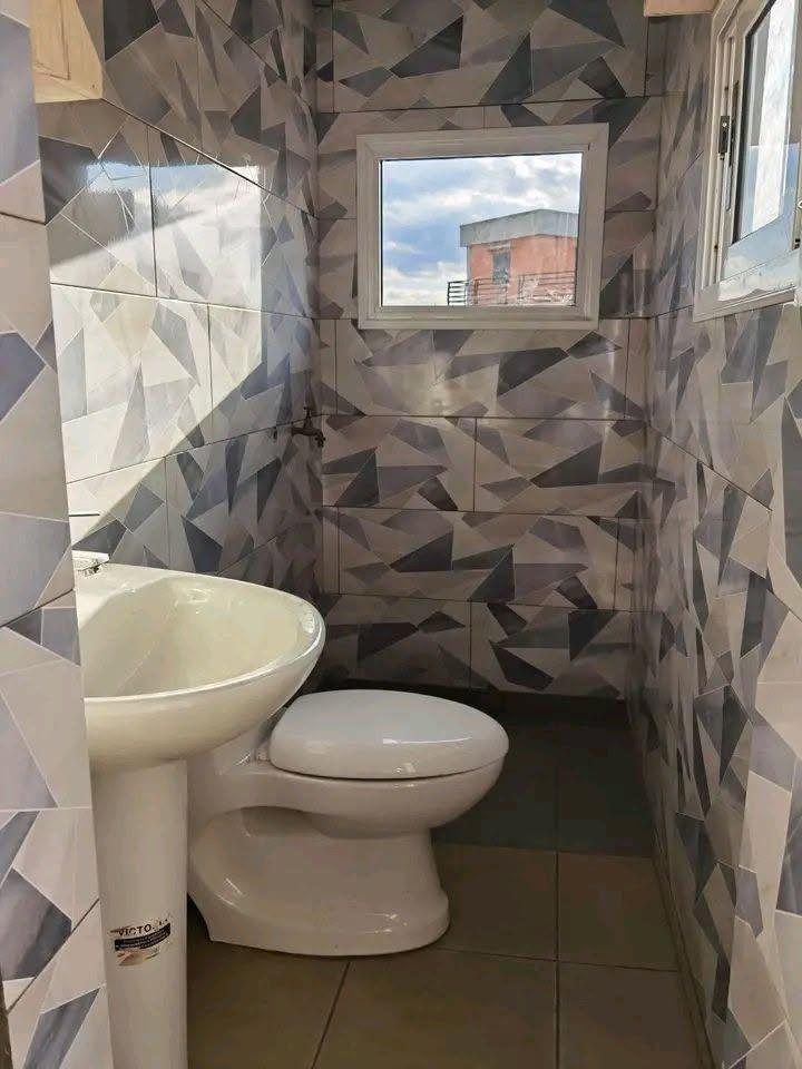 Location · Maison neuve 2 chambres · Itaosy, Antananarivo - photo 7