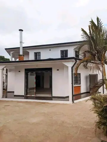 Maison 4 ch. à louer Talatamaty — 3 000 000 Ar | Fonenako