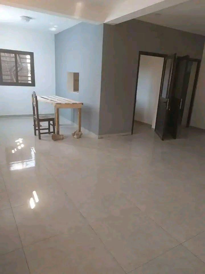Location · Appartement T3 (1er étage) · Mandrosoa Ivato, Antananarivo - photo 4
