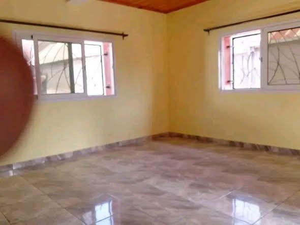 Location · Appartement T3 (RDC) · Mamory Ivato, Antananarivo - photo 2